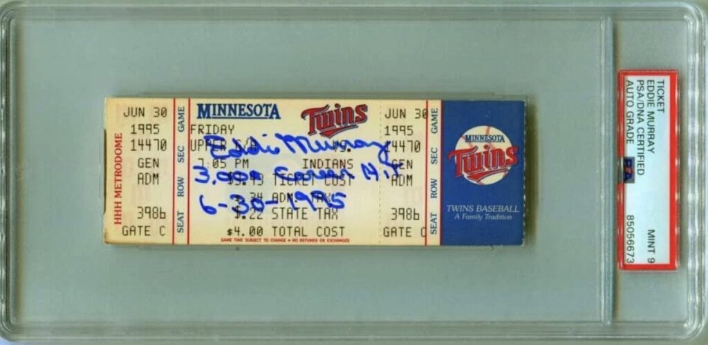 On June 30, 1995 Murray joined the 3,000-hit club 